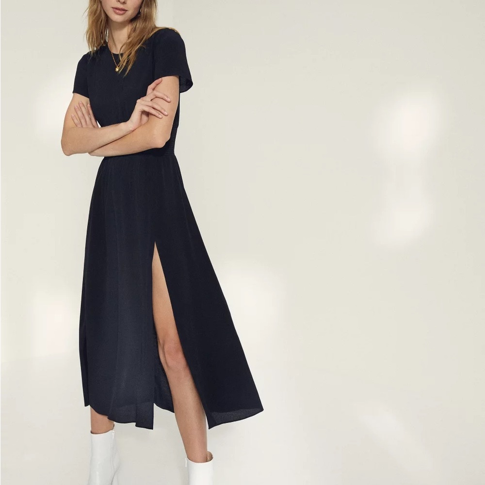 Aritzia Black Maxime Midi Dress XXS
